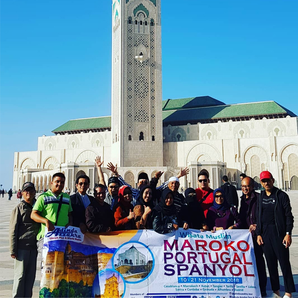 Peserta Tour Masjid Hasan II Maroko
